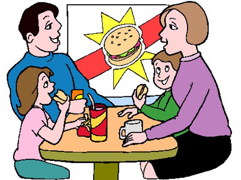 4a_eat in a restaurant with his family.jpg